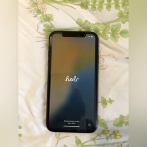 iPhone XR 64gb in excellent condition